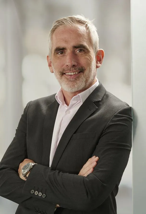 Andrew Barrett