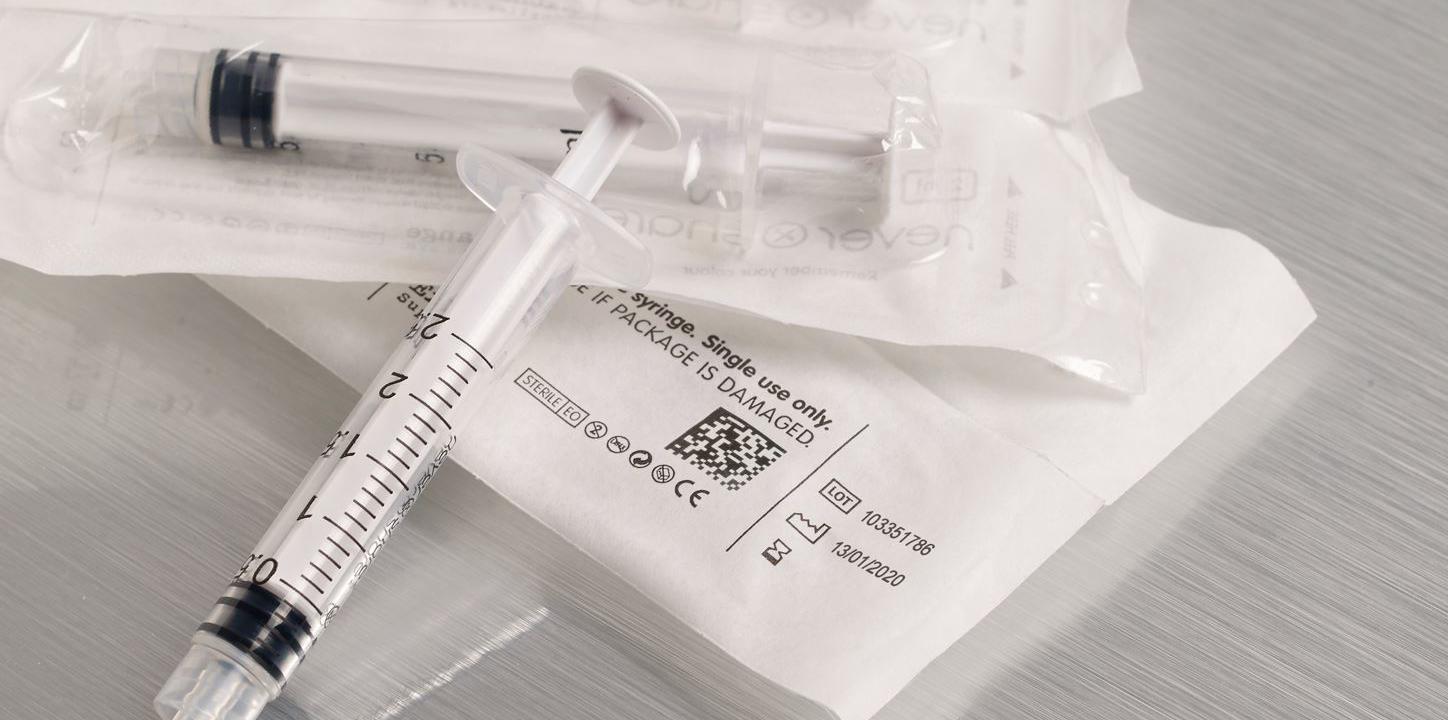 Disposable-syringe-small