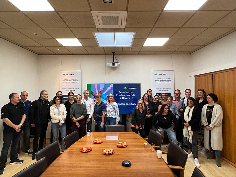 Domino-France-Social