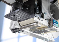 Domino M230i S & SP printer voor labels aanbrengen aan productielijn op voorkant, zijkant of onderkant van een doos