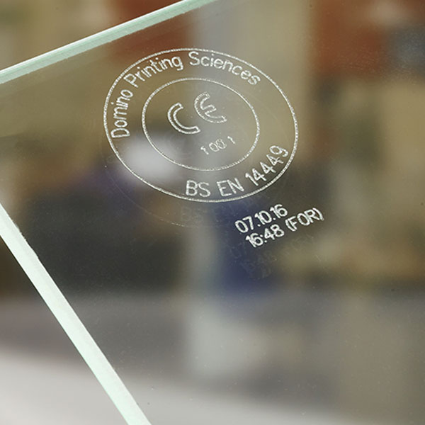 codage laser sur verre