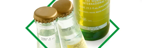 2025-DE-Branchenseite-Beverage_Glasflaschen1