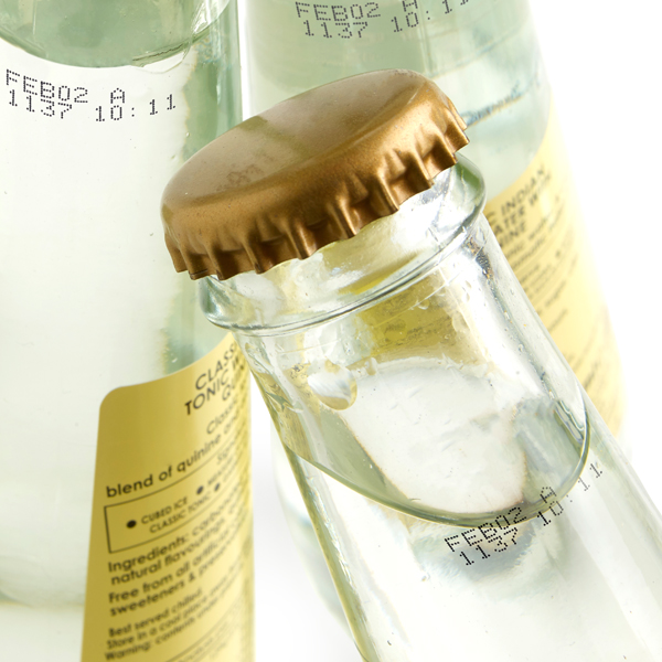 Inkjet-Beschriftung einer Glasflasche