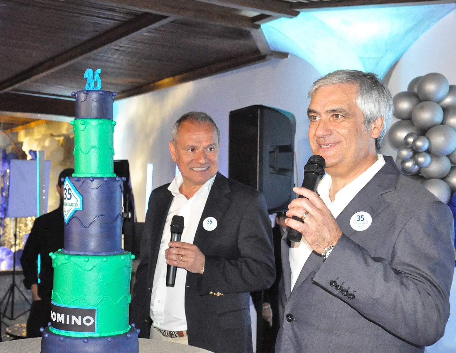 Domino_35Aniversario_celebracion-HermanosGonçalves_OP