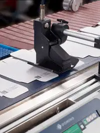 Gx-Series PRO printing onto flat pharma packs close