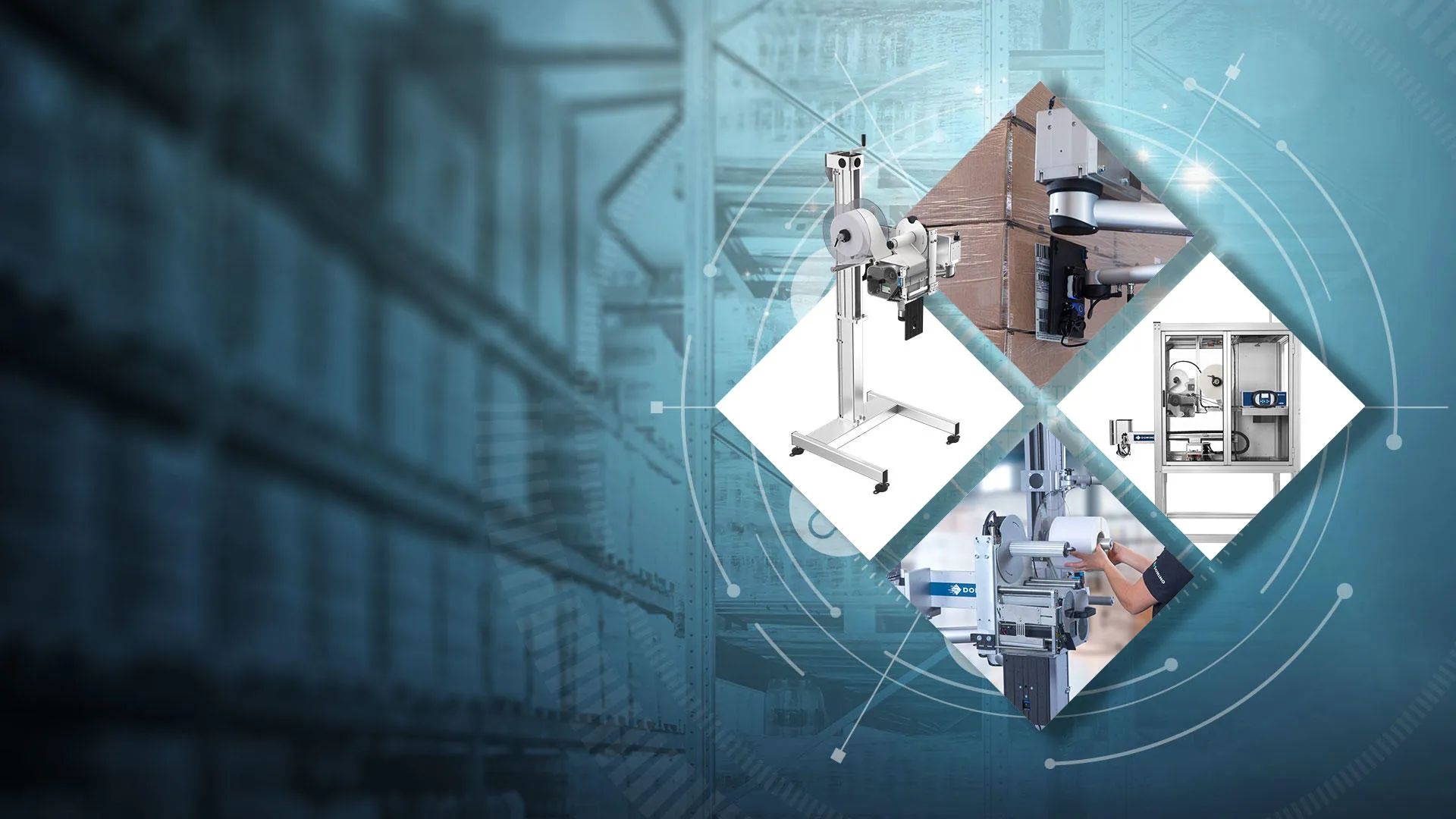 Hintergrundbild, auf dem vier weiße Diamanten zu sehen sind. In den Diamanten sieht man die Paletten-Etikettier-Systeme von Domino: Mx350i-eP und M230i-P150.